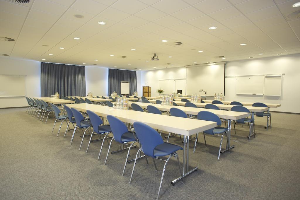 Seminarhotel Aurich Exterior photo